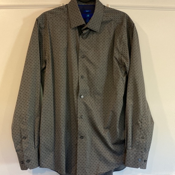 Egara navy dotted Long Sleeve Non Iron Slim Fit Shirt Size Medium EUC - Picture 2 of 14